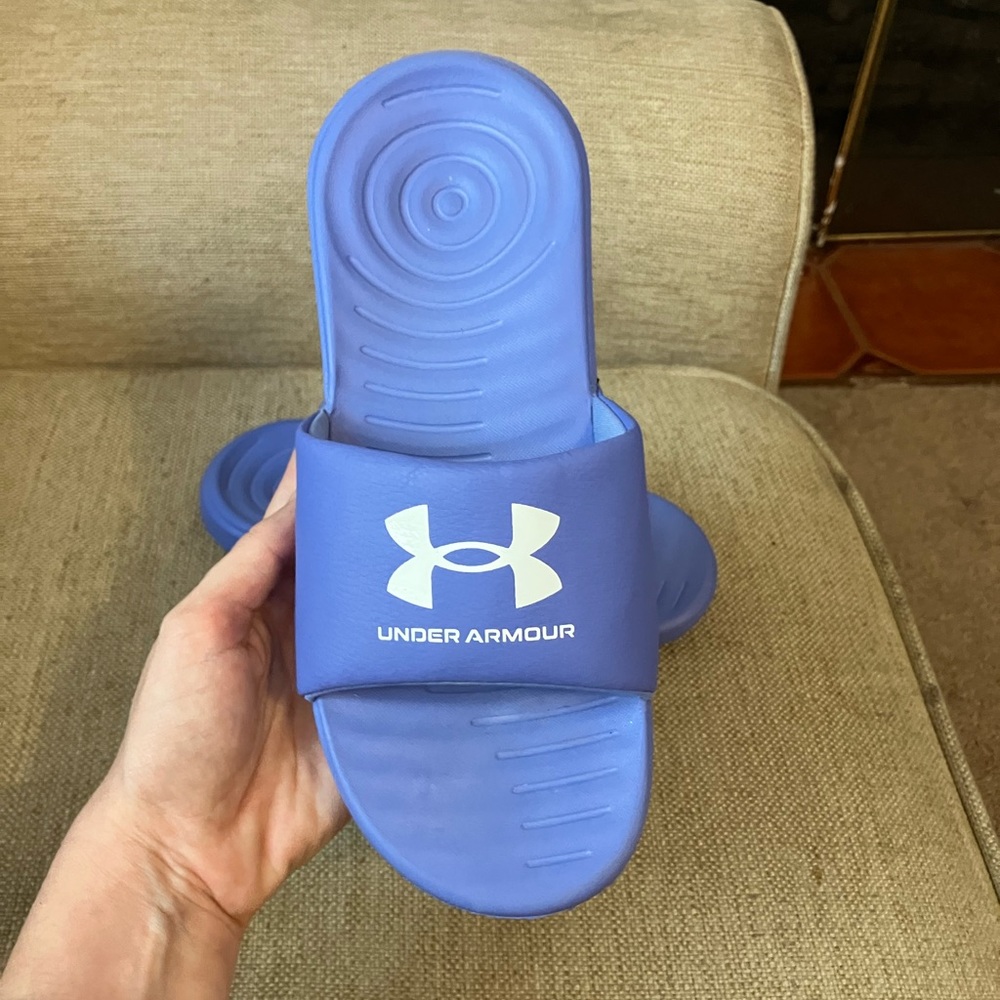 Purple/blue under armour slides - Picture 4 of 6